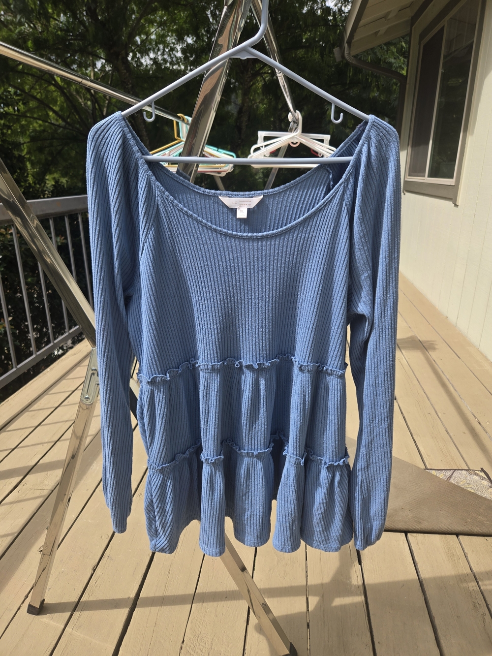 LC Lauren Conrad Blue Ribbed Ruffle Tiered Long Sleeve Top XL